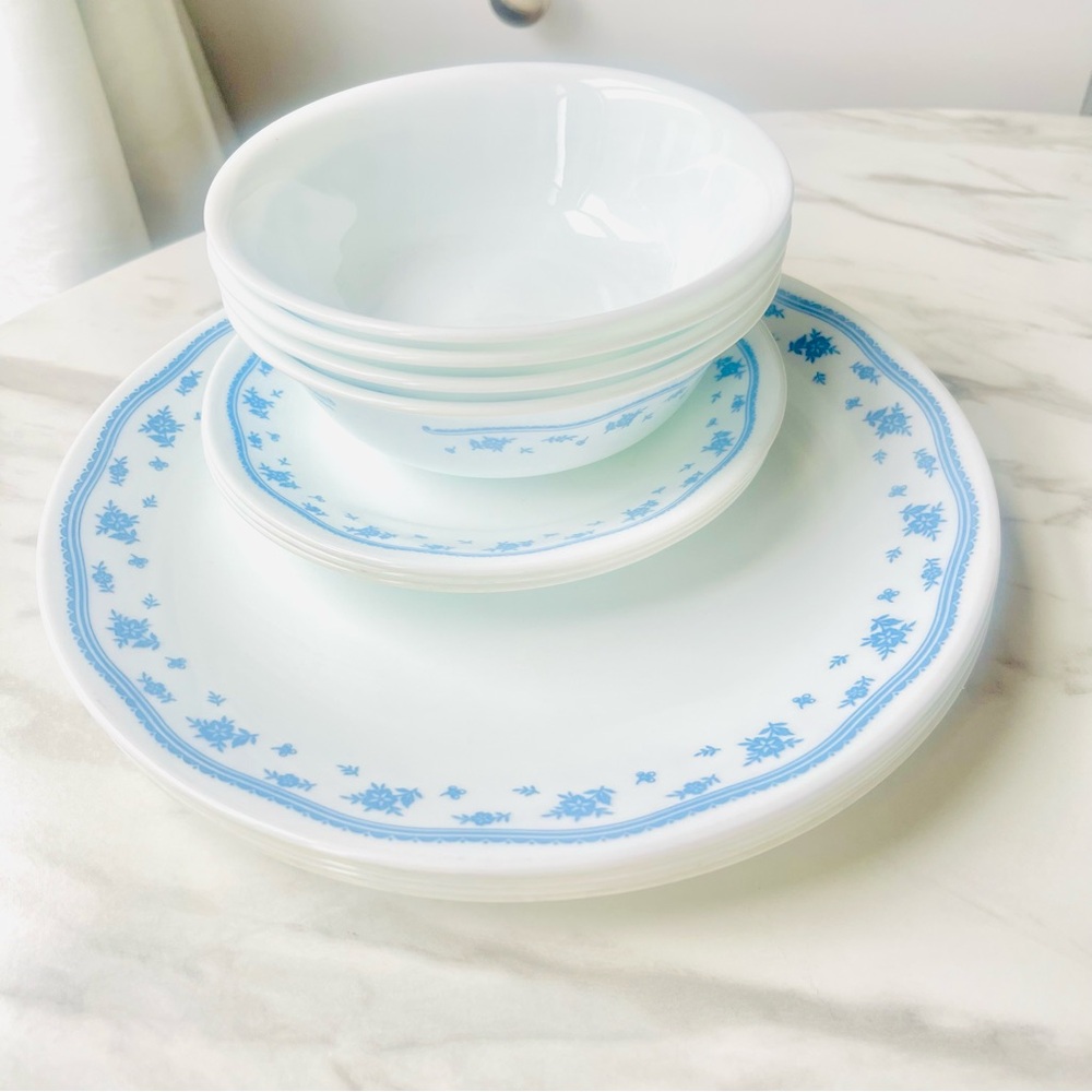 Corelle By Corning Morning Blue 12 Piece Set Vintage 70s VTG